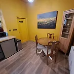 Westways House Affittacamere *