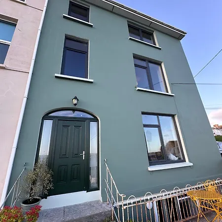 Guest house Westways House Cobh