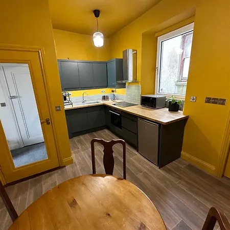 Westways House * Cobh