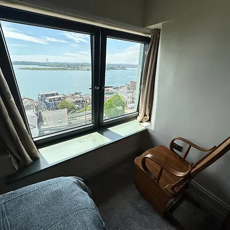 Westways House * Cobh