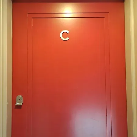 Westways House * קוב