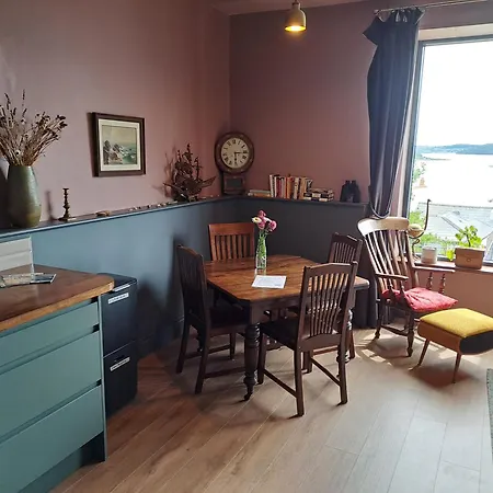 Westways House * Cobh
