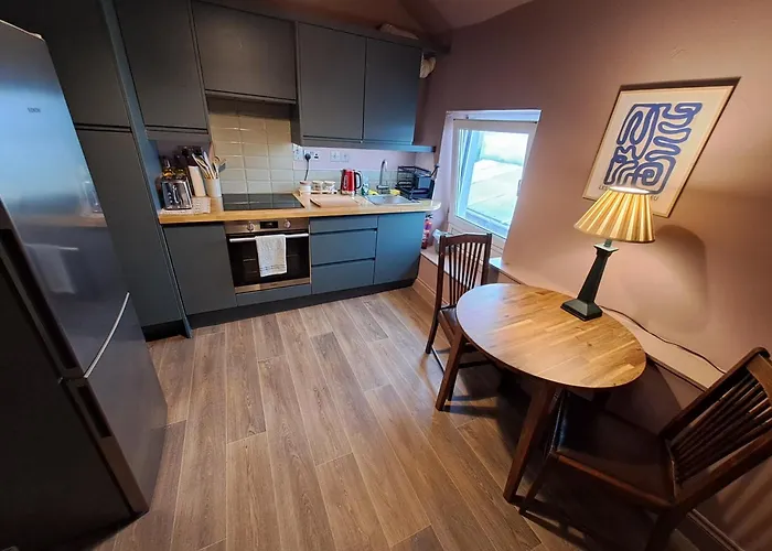 Westways House 게스트하우스